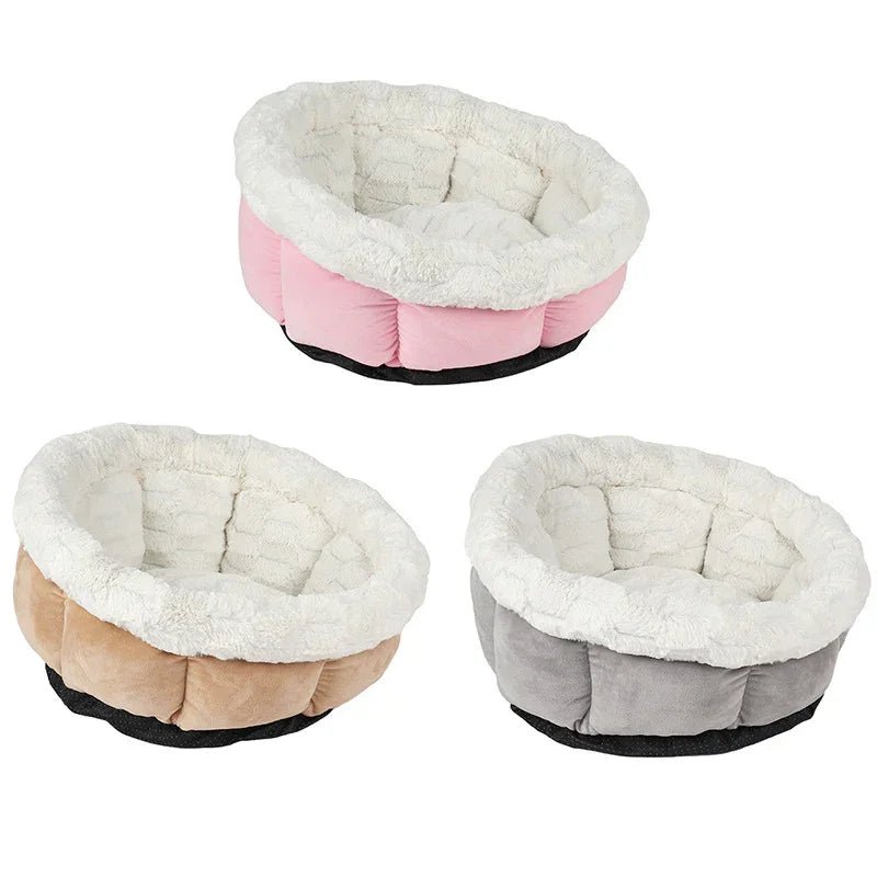 Petal Cat Mat - Plush Pet Bed for Cats & Dogs (48x49x25cm) - Pawthentic Calm